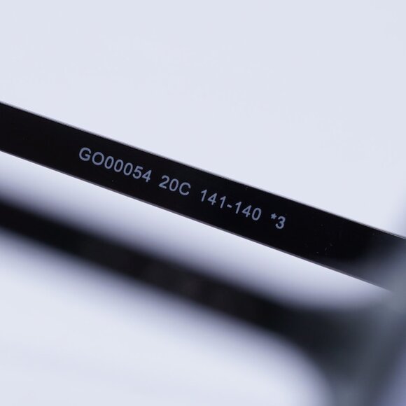 Guess GO00054 20C Sunglasses Grey Shield Frame, Smoke Lenses - Picture 6 of 9